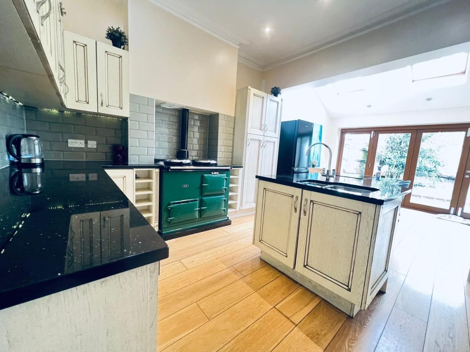 Cricklewood Boutique Stay Londres Extérieur photo